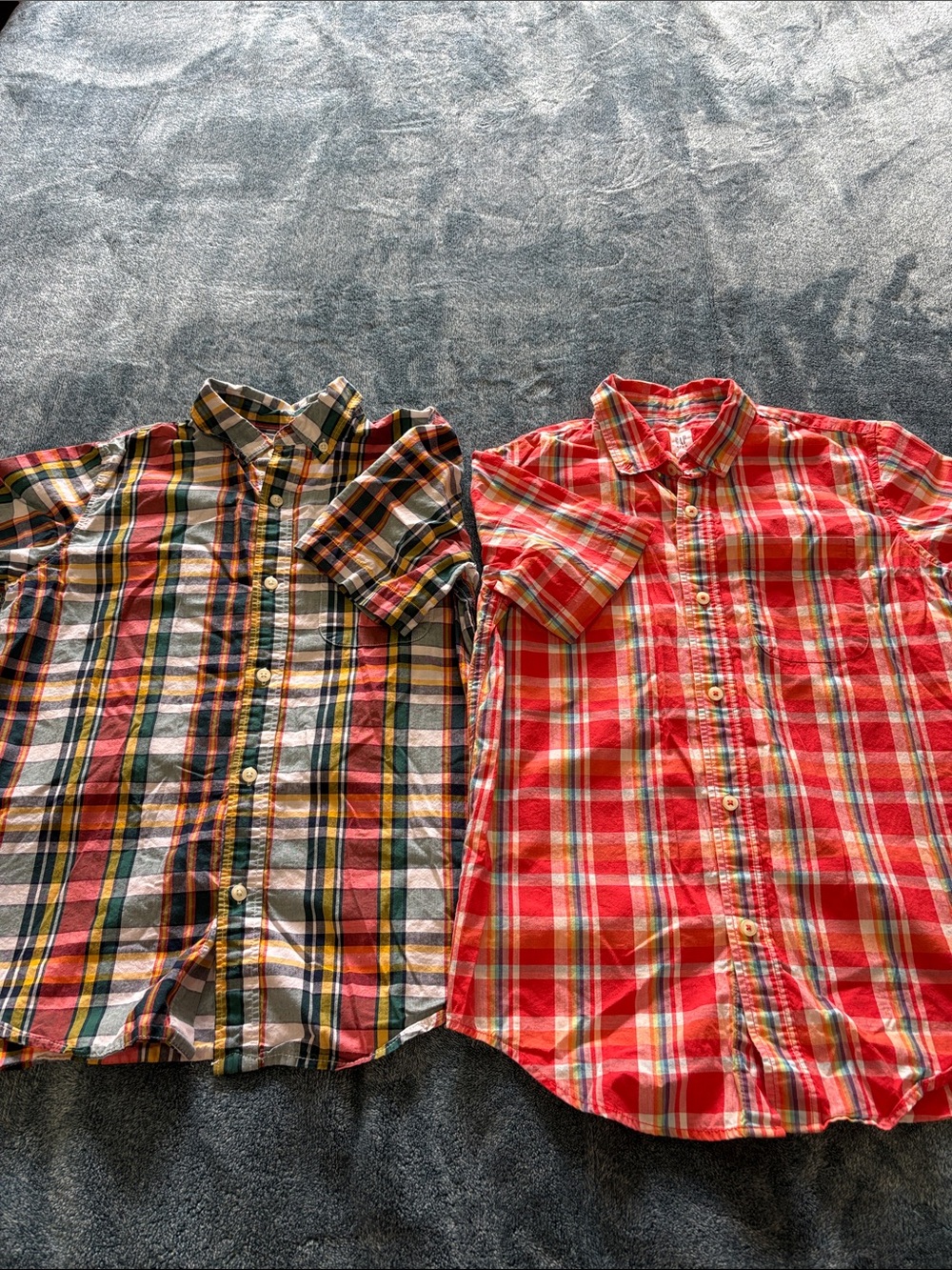 GAP Kids Short-Sleeve Plaid Button-Down Shirts - Red and Multicolor two packs